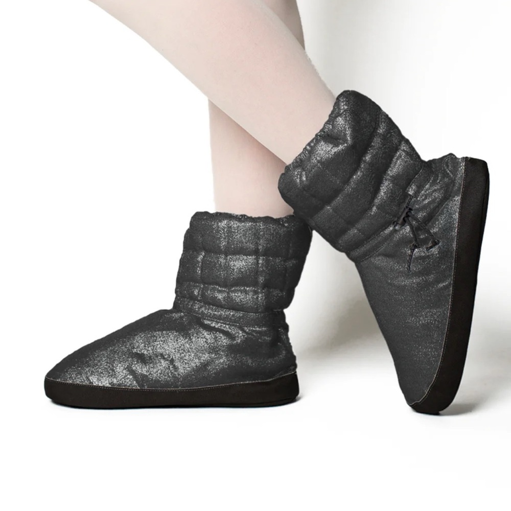 Black Sparkling Quilted Warmup Booties